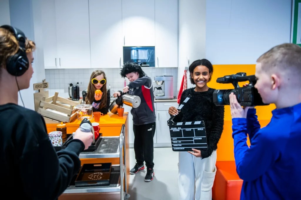 filmworkshop filmles basisschool drenthe 1 Filmles_filmworkshop_filmeducatie_basisschool_14